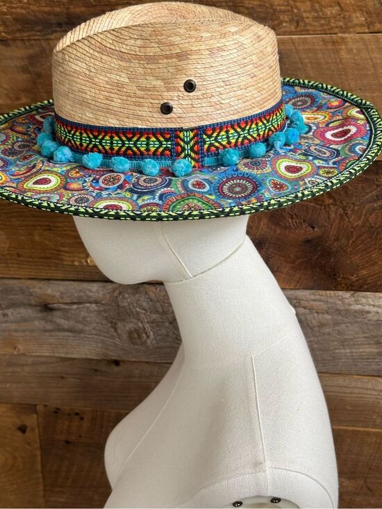 Monarcas Artesanias Sombrero Gabby Straw Sun Hat Pom Pom Mandala Boho Women OSFA main image 2